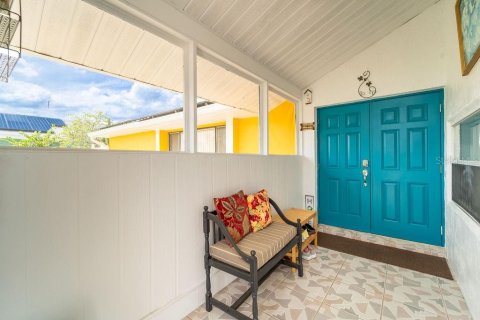 House in Deltona, Florida 3 bedrooms, 114.27 sq.m. № 1819404 - photo 5