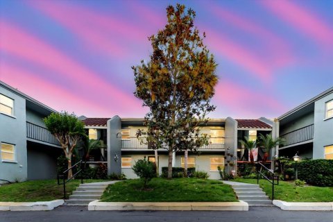 Copropriété à louer à Tampa, Floride: 3 chambres, 115.2 m2 № 1782769 - photo 1