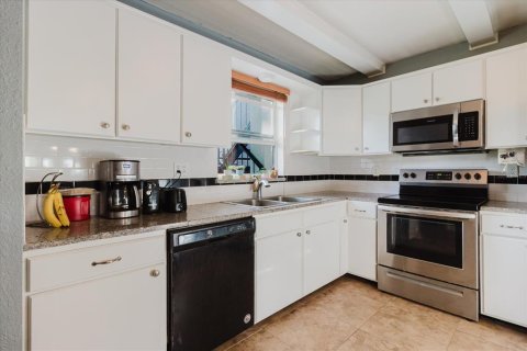 Copropriété à louer à Tampa, Floride: 3 chambres, 115.2 m2 № 1782769 - photo 10