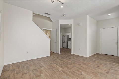 Casa en venta en Tampa, Florida, 4 dormitorios, 160.16 m2 № 2385908 - foto 21