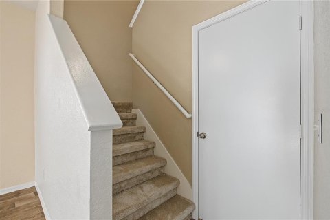 Casa en venta en Tampa, Florida, 4 dormitorios, 160.16 m2 № 2385908 - foto 6