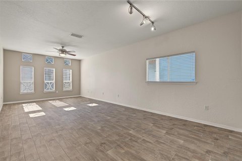 Casa en venta en Tampa, Florida, 4 dormitorios, 160.16 m2 № 2385908 - foto 24