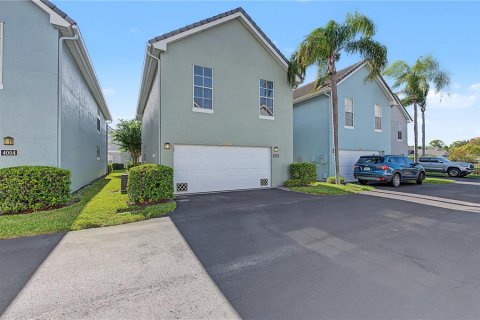 Casa en venta en Tampa, Florida, 4 dormitorios, 160.16 m2 № 2385908 - foto 11