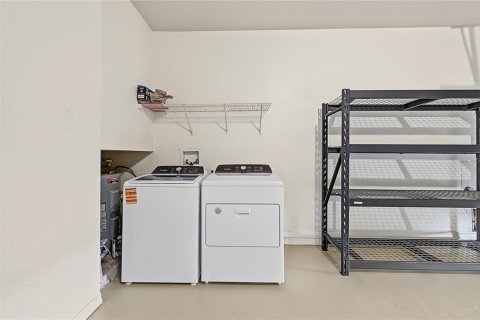 Casa en venta en Tampa, Florida, 4 dormitorios, 160.16 m2 № 2385908 - foto 5