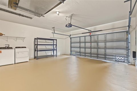 Casa en venta en Tampa, Florida, 4 dormitorios, 160.16 m2 № 2385908 - foto 3