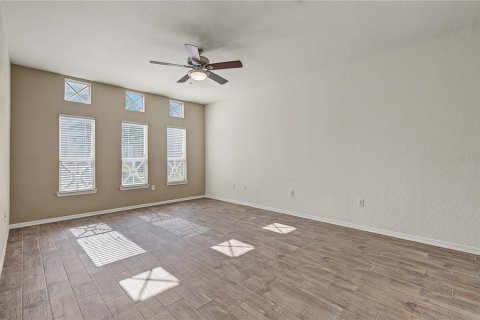 Casa en venta en Tampa, Florida, 4 dormitorios, 160.16 m2 № 2385908 - foto 16