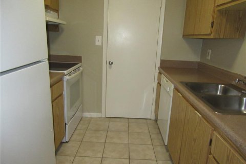 Condominio en venta en Tampa, Florida, 2 dormitorios, 105.17 m2 № 1651260 - foto 12