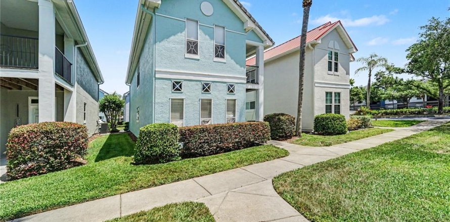 Condo in Tampa, Florida, 4 bedrooms № 2094329