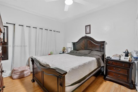 Casa en venta en Miami, Florida, 2 dormitorios, 114.27 m2 № 2006963 - foto 14