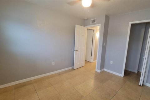 Copropriété à louer à Orlando, Floride: 3 chambres, 82.96 m2 № 2369516 - photo 7