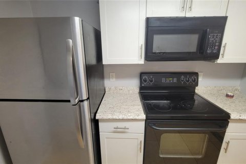 Copropriété à louer à Orlando, Floride: 3 chambres, 82.96 m2 № 2369516 - photo 30