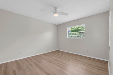 Villa ou maison à vendre à Palmetto, Floride: 2 chambres, 84.26 m2 № 2330910 - photo 16