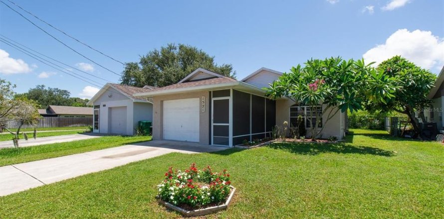 Villa ou maison à Palmetto, Floride 2 chambres, 84.26 m2 № 2330910