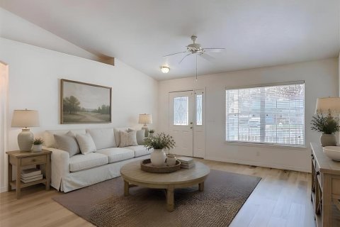 Villa ou maison à vendre à Orange City, Floride: 3 chambres, 114.83 m2 № 2406370 - photo 6