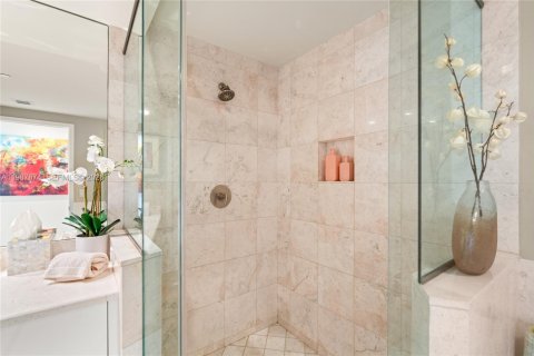 Condo in Miami, Florida, 3 bedrooms № 2180123 - photo 30