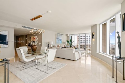 Condo in Miami, Florida, 3 bedrooms № 2180123 - photo 8