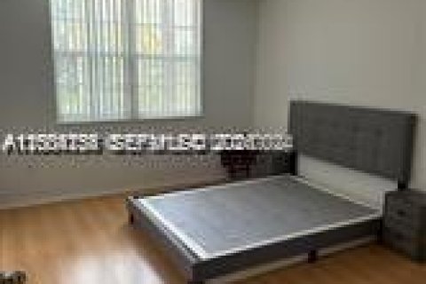 Apartment in Aventura, Florida 1 bedroom, 69.68 sq.m. № 2068424 - photo 5