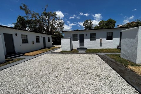Appartement à louer à Miami, Floride № 1186885 - photo 1