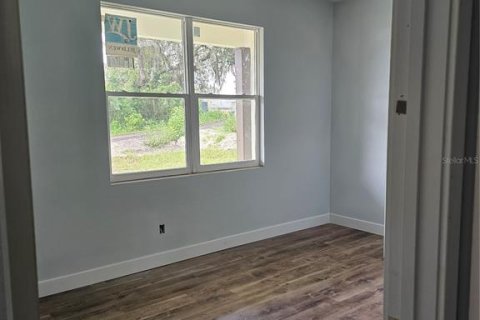 House in Orange City, Florida 4 bedrooms, 187.66 sq.m. № 1822499 - photo 5