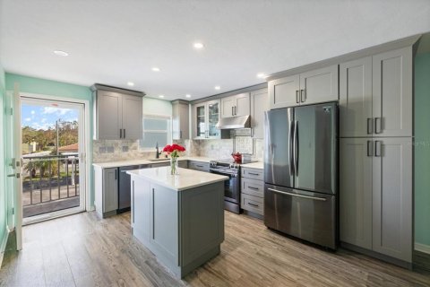 Condo in Sarasota, Florida, 2 bedrooms  № 2097558 - photo 7
