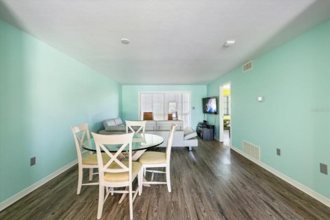 Condo in Sarasota, Florida, 2 bedrooms  № 2097558 - photo 14