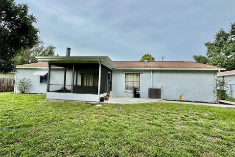 Villa ou maison à vendre à Tampa, Floride: 3 chambres, 166.11 m2 № 1824210 - photo 6