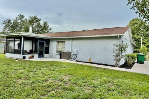 Villa ou maison à vendre à Tampa, Floride: 3 chambres, 166.11 m2 № 1824210 - photo 9
