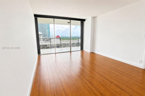 Copropriété à vendre à Miami, Floride: 1 chambre, 98.85 m2 № 2145910 - photo 9