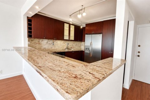 Copropriété à vendre à Miami, Floride: 1 chambre, 98.85 m2 № 2145910 - photo 14