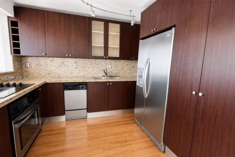 Copropriété à vendre à Miami, Floride: 1 chambre, 98.85 m2 № 2145910 - photo 7
