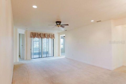 Casa en venta en Kissimmee, Florida, 3 dormitorios, 169.73 m2 № 1769030 - foto 6