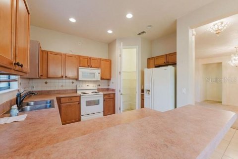 Casa en venta en Kissimmee, Florida, 3 dormitorios, 169.73 m2 № 1769030 - foto 12