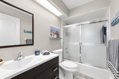 Villa ou maison à vendre à Sarasota, Floride: 3 chambres, 144.93 m2 № 2415543 - photo 25