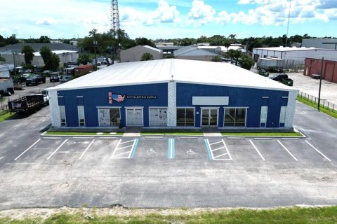 Propiedad comercial en alquiler en Port Charlotte, Florida № 1810039 - foto 13