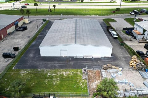 Propiedad comercial en alquiler en Port Charlotte, Florida № 1810039 - foto 12