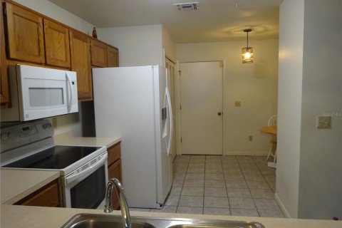 Condominio en venta en Altamonte Springs, Florida, 2 dormitorios, 152.17 m2 № 1676076 - foto 4
