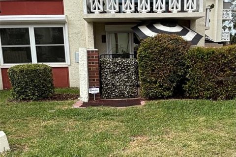 Copropriété à vendre à Clearwater, Floride: 2 chambres, 111.48 m2 № 1904616 - photo 2