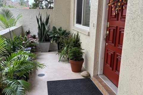 Copropriété à vendre à Clearwater, Floride: 2 chambres, 111.48 m2 № 1904616 - photo 1
