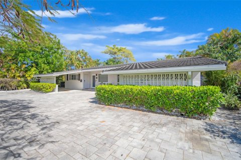 Casa en venta en Fort Lauderdale, Florida, 4 dormitorios, 253.99 m2 № 2030542 - foto 6