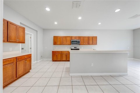 Villa ou maison à vendre à Kissimmee, Floride: 5 chambres, 290.51 m2 № 1559413 - photo 5