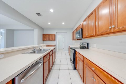 Villa ou maison à vendre à Kissimmee, Floride: 5 chambres, 290.51 m2 № 1559413 - photo 7