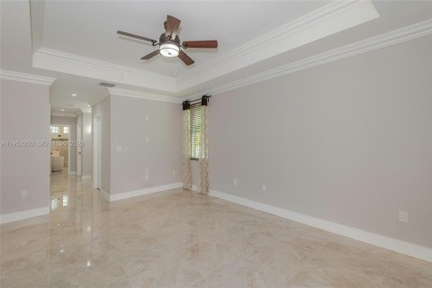 Villa ou maison à vendre à Miramar, Floride: 5 chambres, 306.11 m2 № 2007537 - photo 21