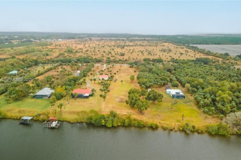 Land in LaBelle, Florida № 2031490 - photo 4