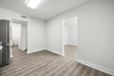 Condo in Altamonte Springs, Florida, 3 bedrooms  № 1846993 - photo 7