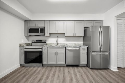 Condo in Altamonte Springs, Florida, 3 bedrooms  № 1846993 - photo 9