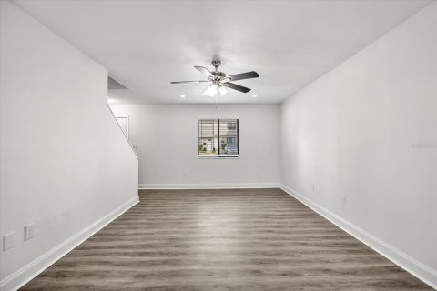 Condo in Altamonte Springs, Florida, 3 bedrooms  № 1846993 - photo 3