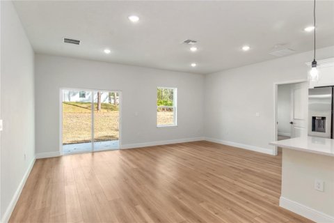 House in Citrus Springs, Florida 4 bedrooms, 170.29 sq.m. № 2106269 - photo 21