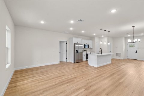 House in Citrus Springs, Florida 4 bedrooms, 170.29 sq.m. № 2106269 - photo 23