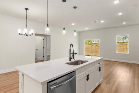House in Citrus Springs, Florida 4 bedrooms, 170.29 sq.m. № 2106269 - photo 17