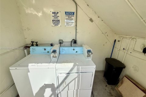 Снять в аренду квартиру в Майами, Флорида 1 спальня, 65.03м2, № 1991801 - фото 9